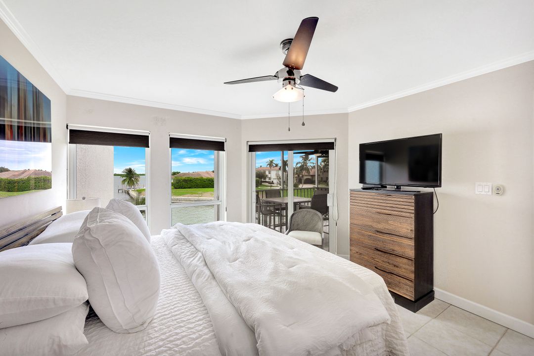 991 N Barfield Dr #205, Marco Island, FL 34145