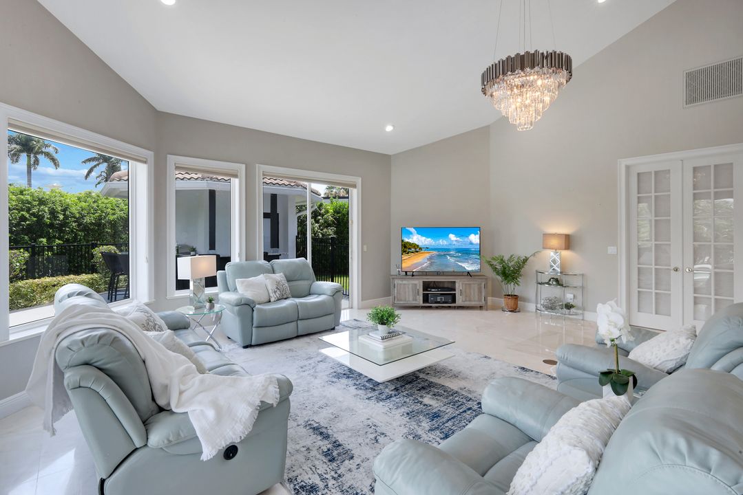 1578 S Barfield Ct, Marco Island, FL 34145