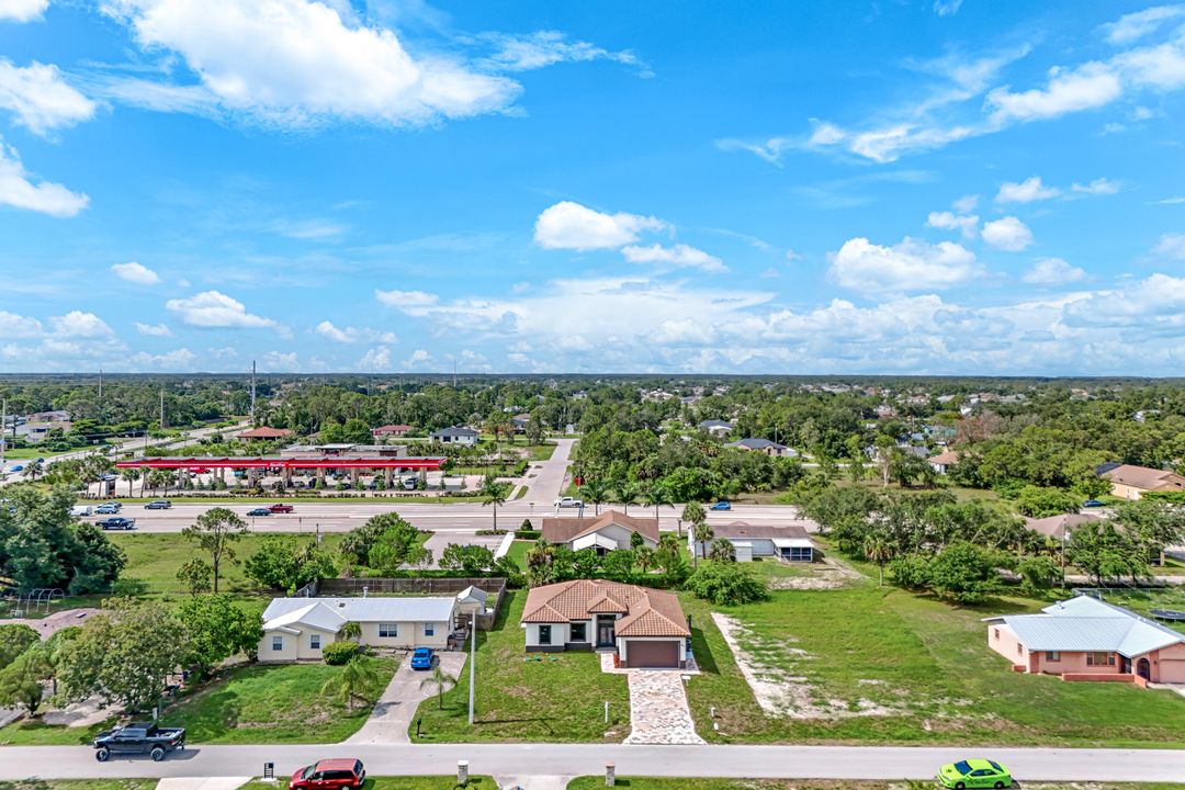 4409 5th St W, Lehigh Acres, FL 33971