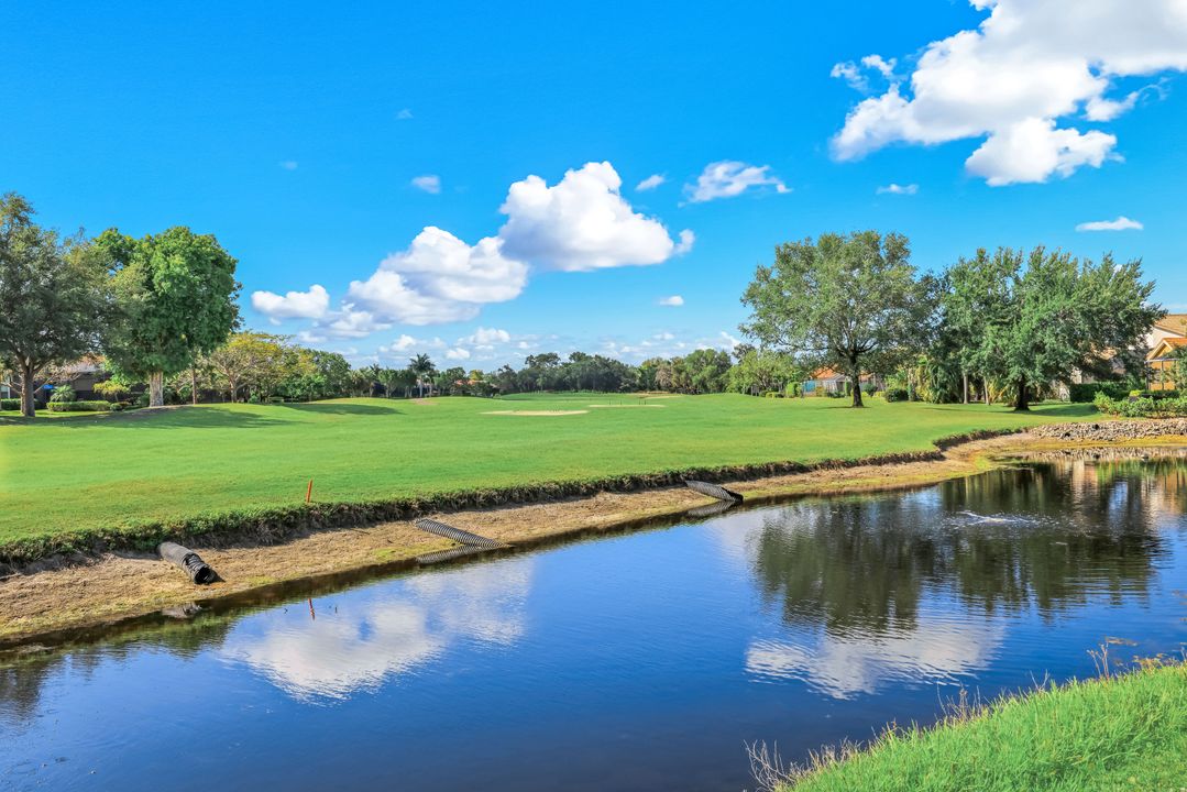 28525 Highgate Dr, Bonita Springs, FL 34135