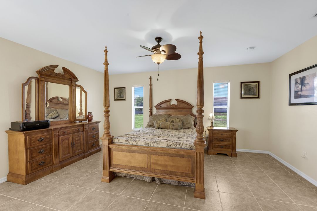 401 NW 18th Ave, Cape Coral, FL 33993