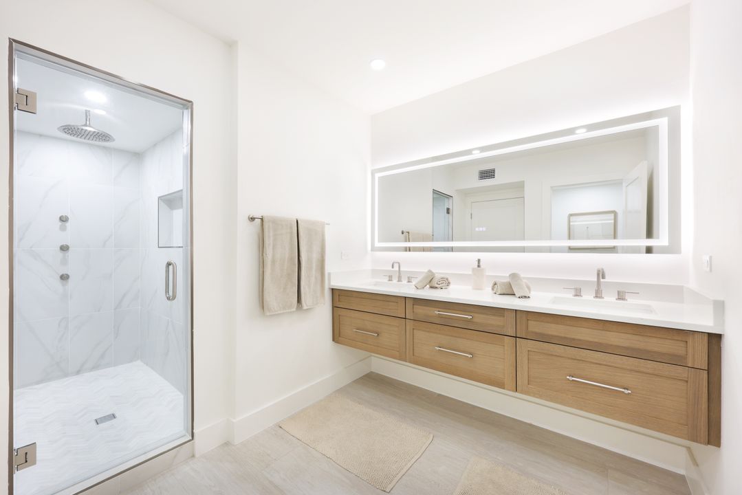 6001 Pelican Bay Blvd #1004, Naples, FL 34108