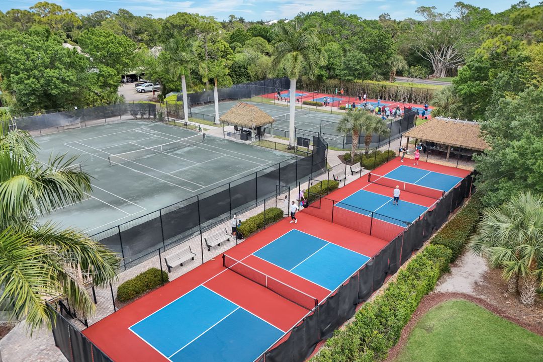 15495 Cedarwood Ln #204, Naples, FL 34110