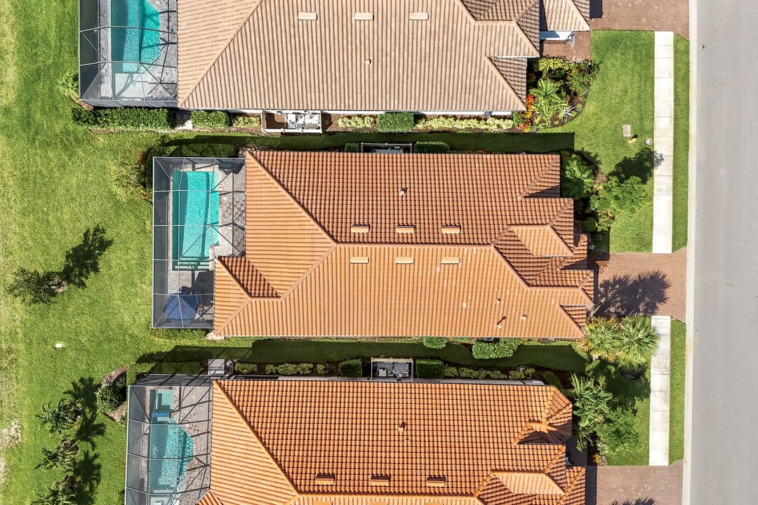 15236 Turin Dr, Naples, FL 34114