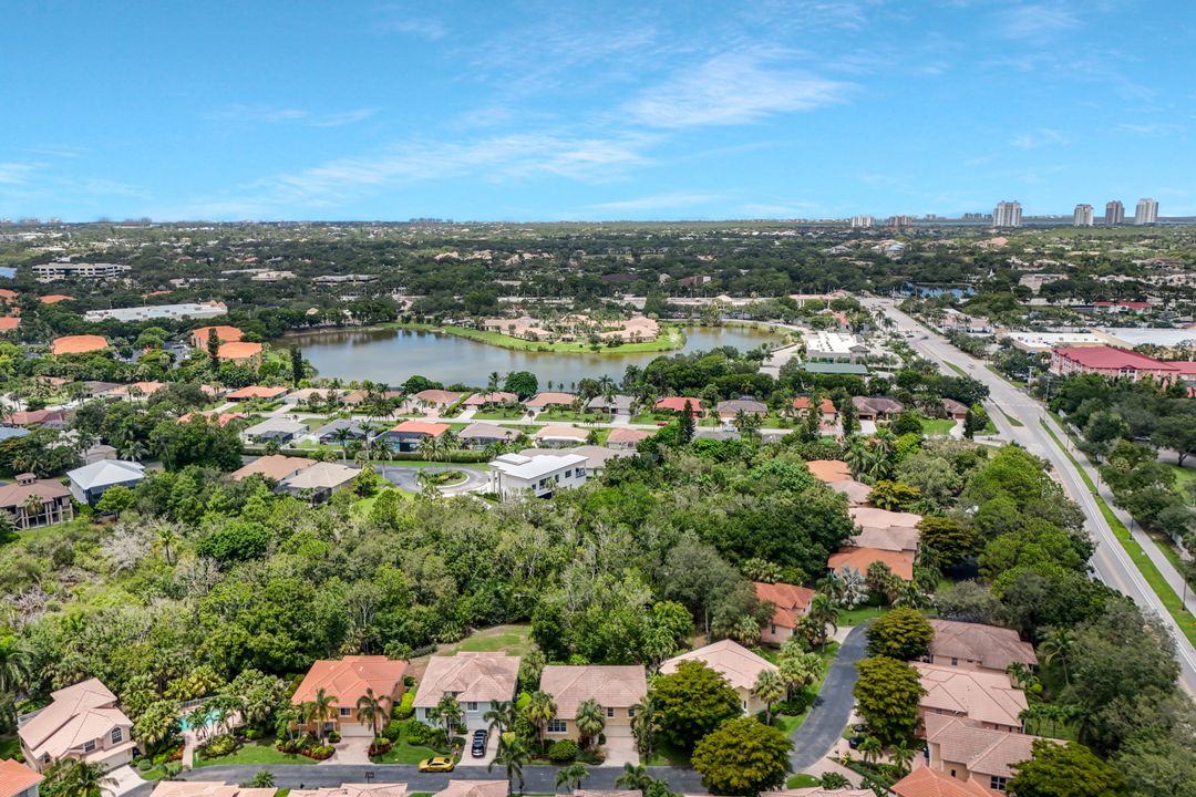 9168 Brendan Preserve Ct, Bonita Springs, FL 34135