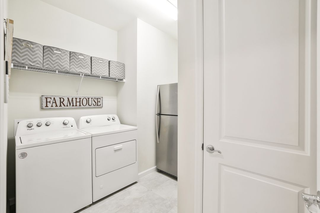 9772 Willet Ct, Naples, FL 34120