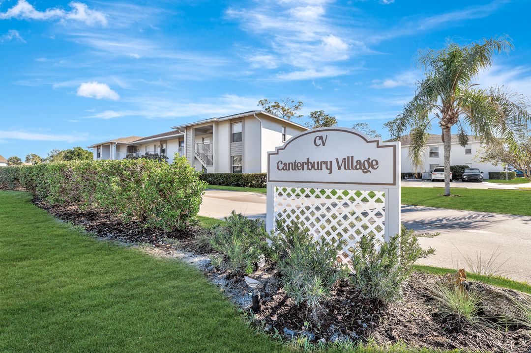 1336 Churchill Cir #K202, Naples, FL 34116