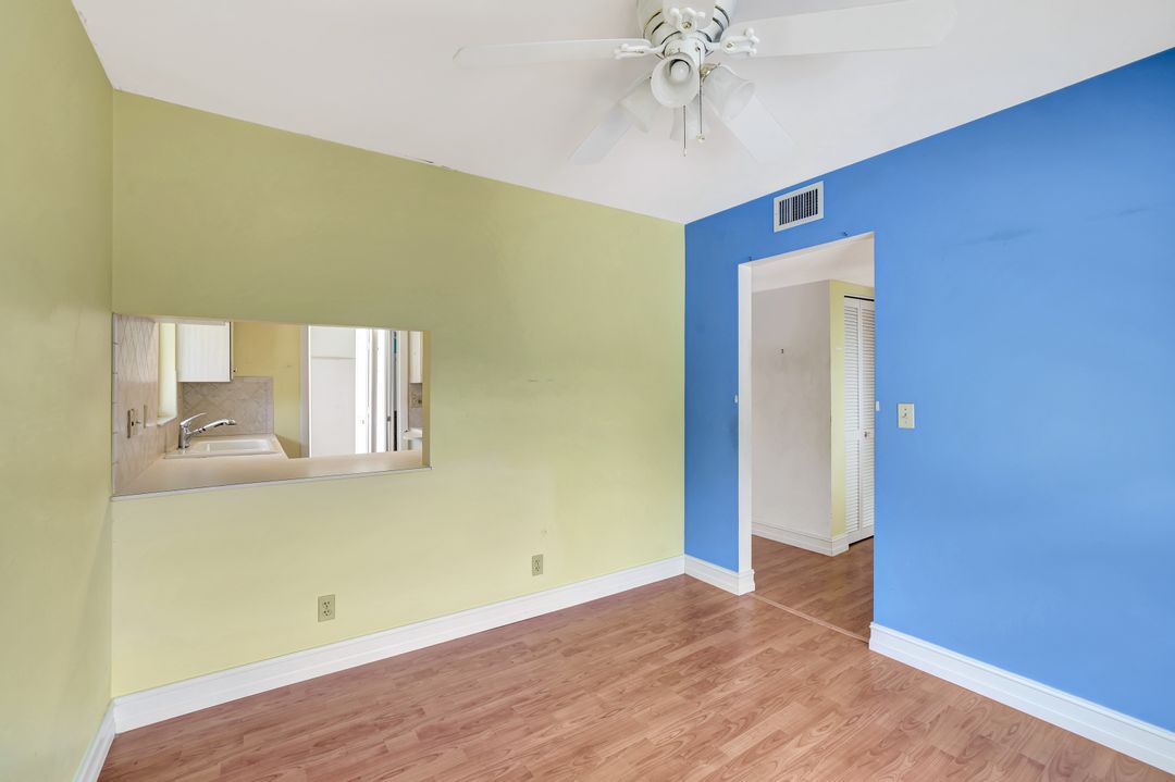 722 Broad Ave S #722, Naples, FL 34102