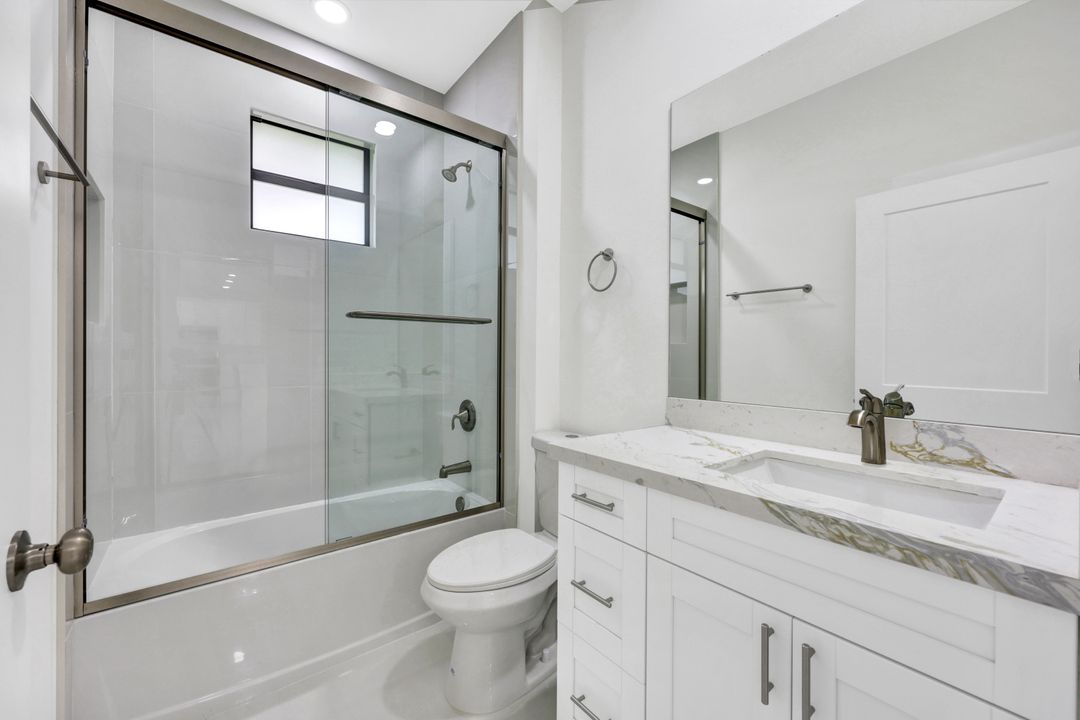 1137 Rahway St, Lehigh Acres, FL 33974