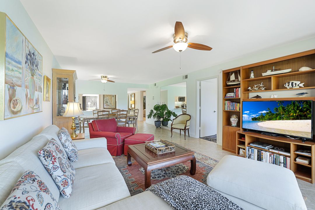 1250 Yesica Ann Cir, Naples, FL 34110