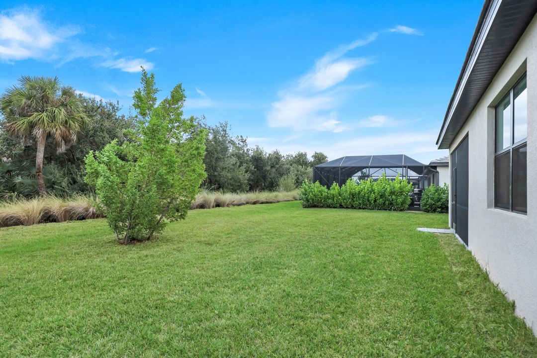 11212 Canopy Loop, Fort Myers, FL 33913