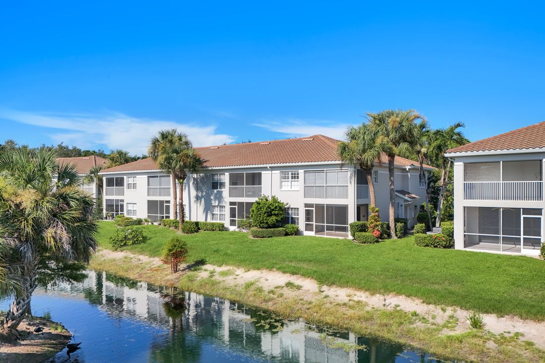 6812 Satinleaf Rd S #101, Naples, FL 34109