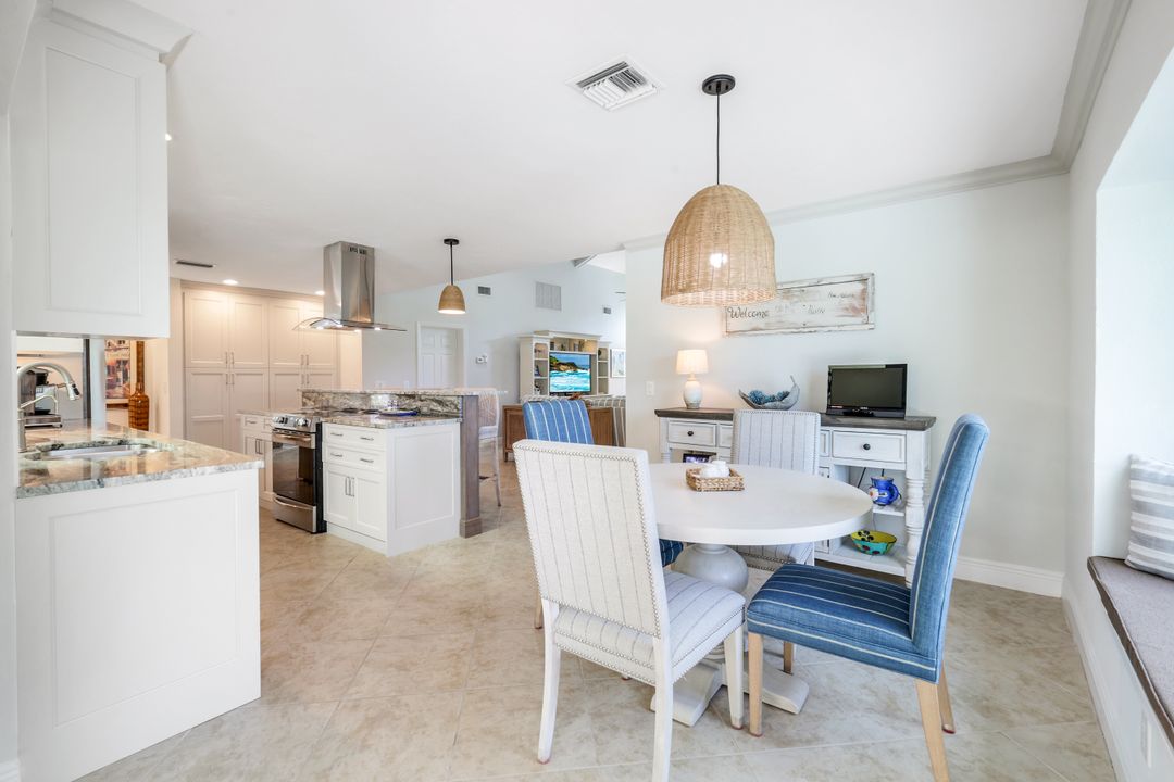 16902 Timberlakes Dr, Fort Myers, FL 33908