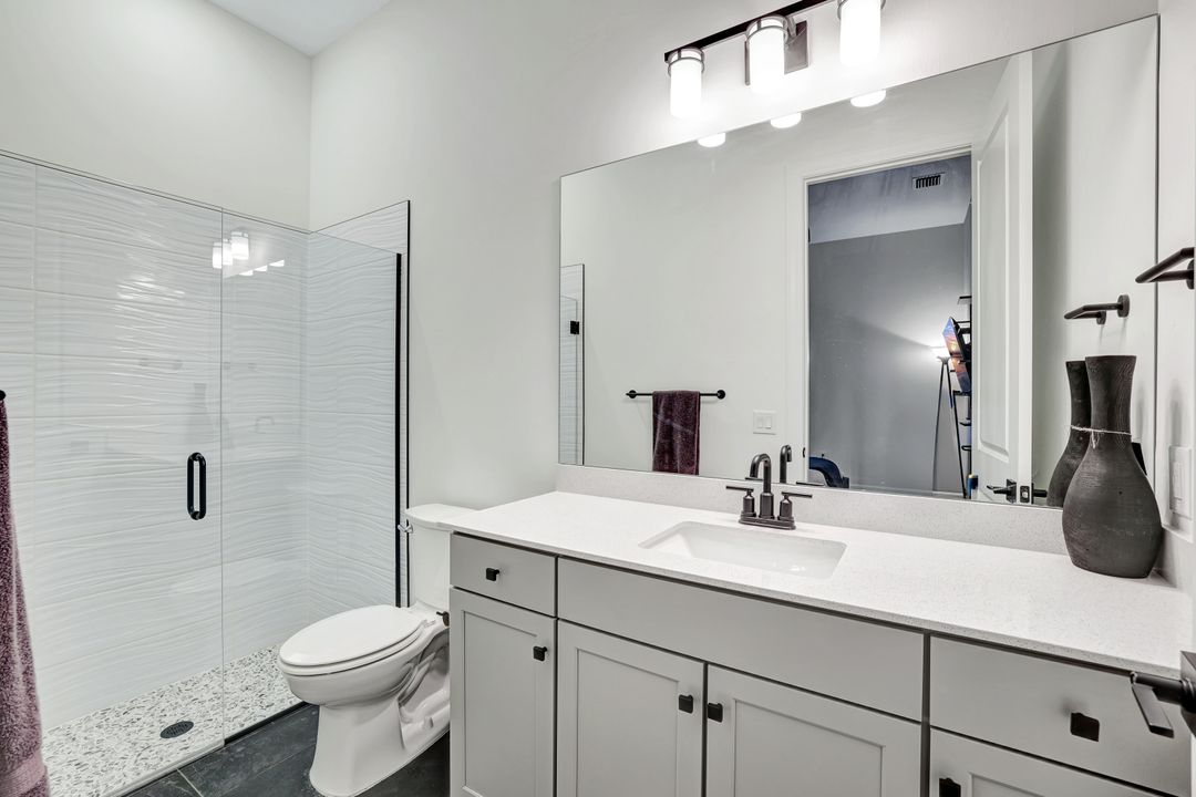 10112 Seaside Wy, Bonita Springs, FL 34135