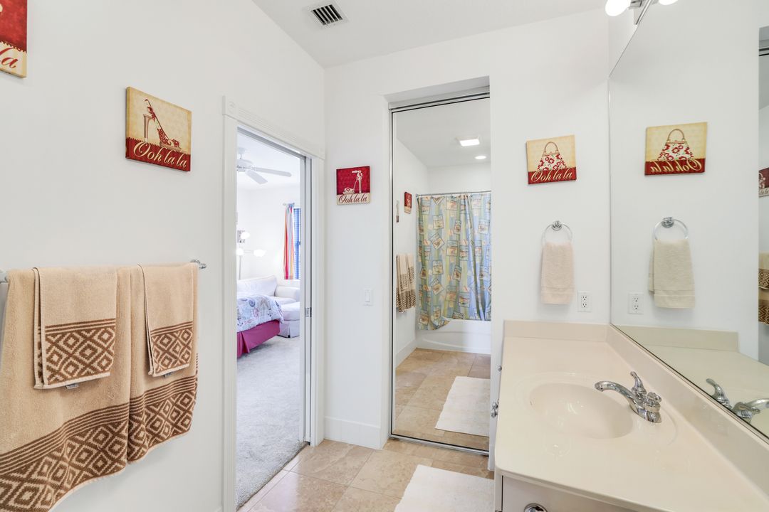 8365 Rimini Way, Naples, FL 34114