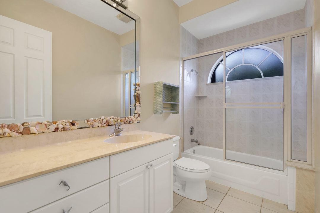 28476 Del Lago Way, Bonita Springs, FL 34135
