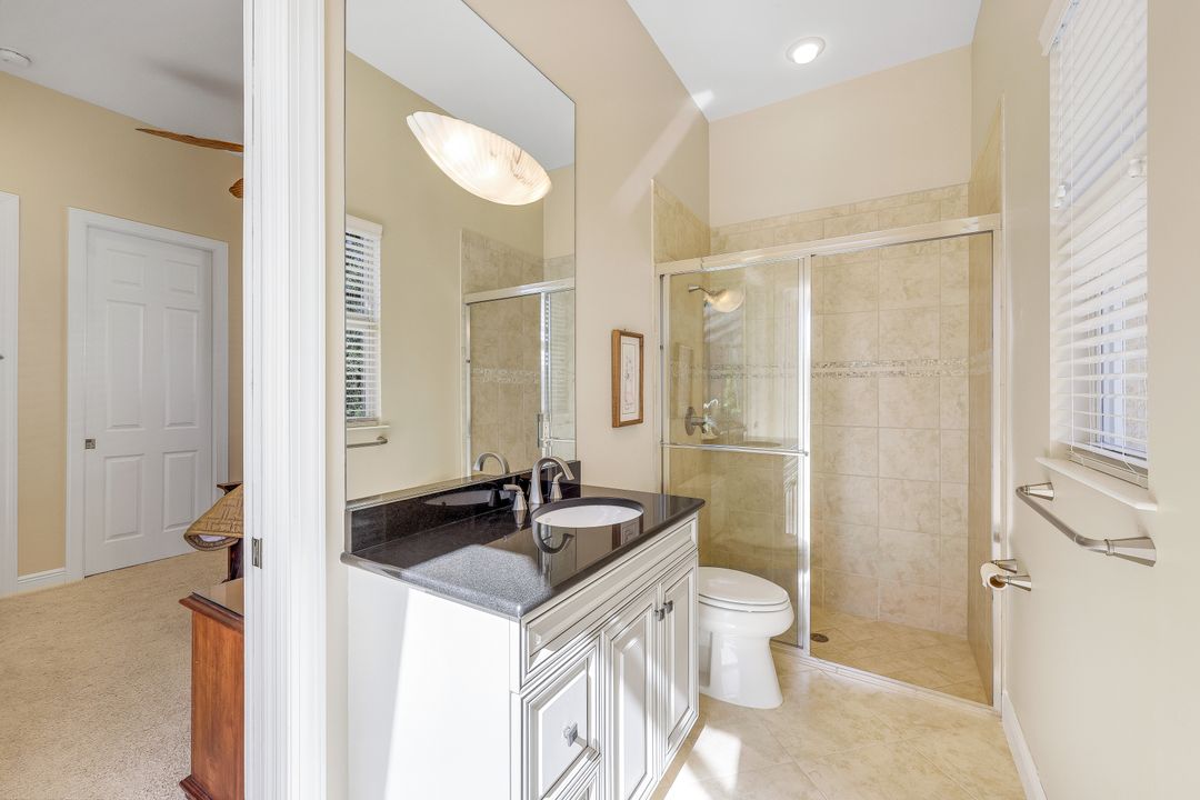 10168 Avonleigh Dr, Bonita Springs, FL 34135