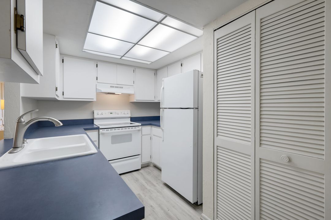 13240 White Marsh Ln #7, Fort Myers, FL 33912