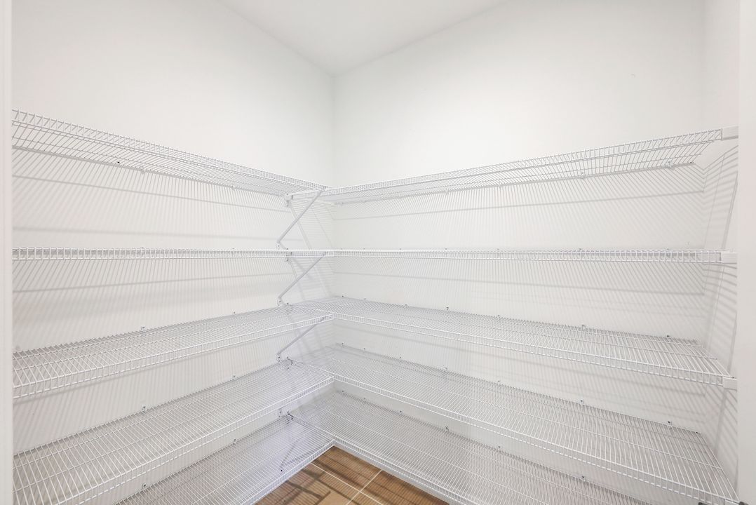 2714 SW 3rd Ln, Cape Coral, FL 33991