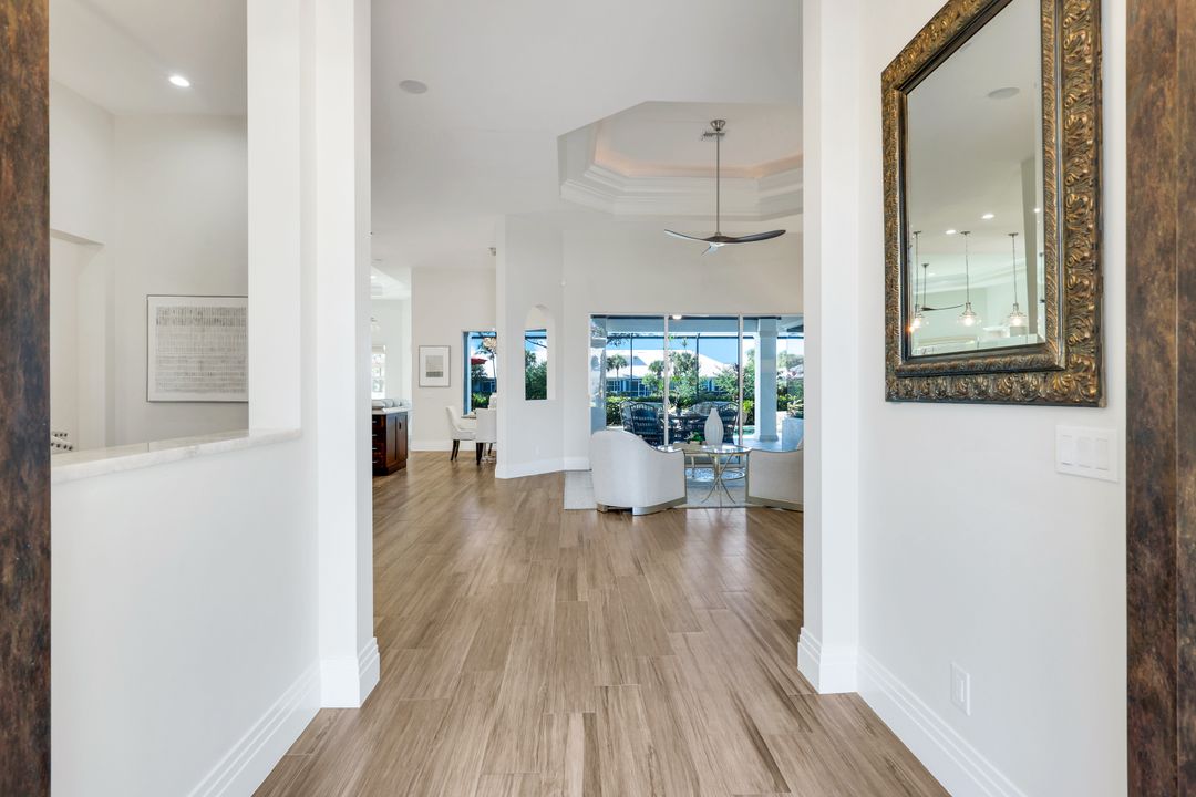 7633 Mulberry Ln, Naples, FL 34114