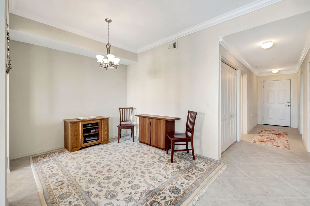 16595 Lake Cir Dr #233, Fort Myers, FL 33908