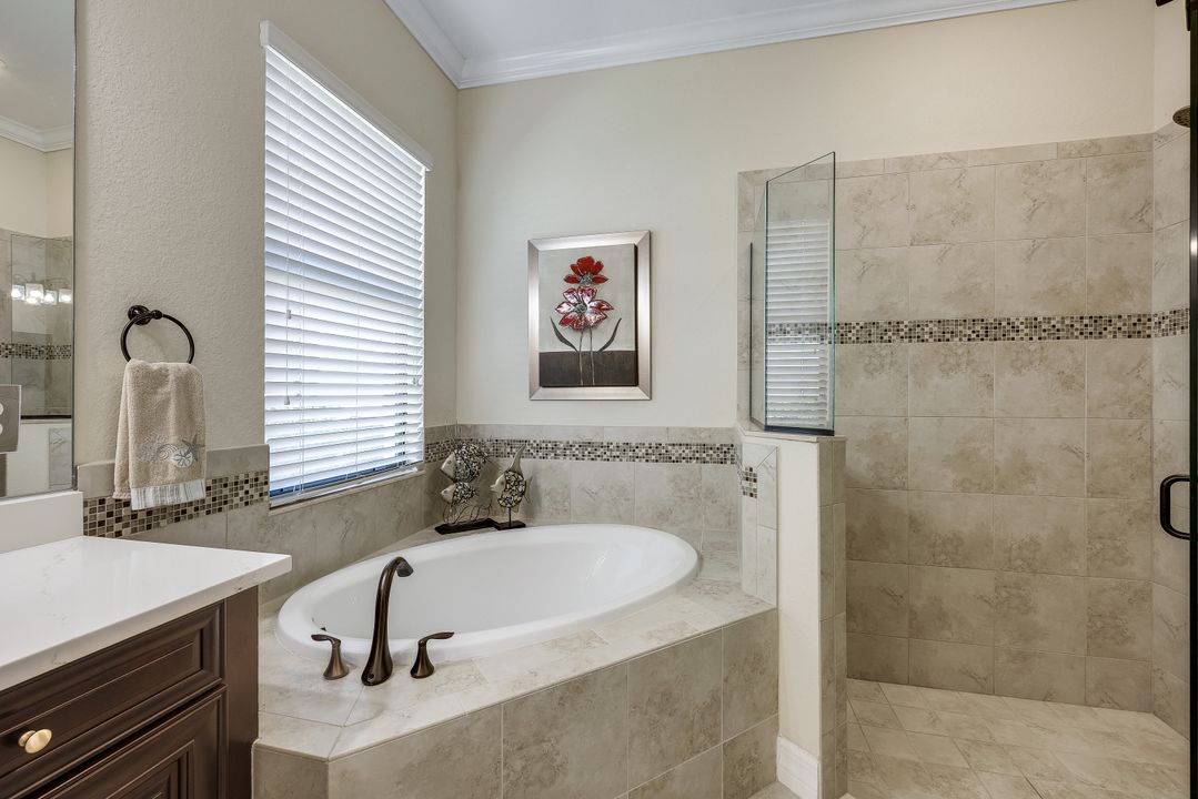 28112 Kerry Ct, Bonita Springs, FL 34135