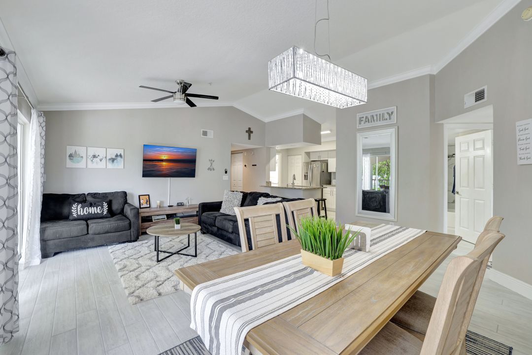 4670 St Croix Ln #632, Naples, FL 34109