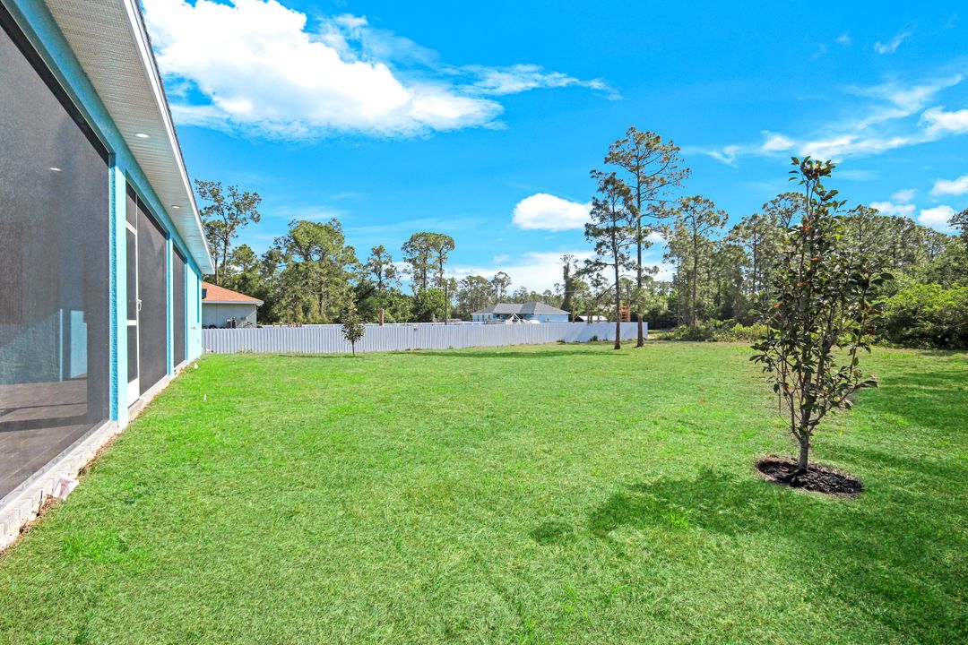 1018 Prospect Ave, Lehigh Acres, FL 33972