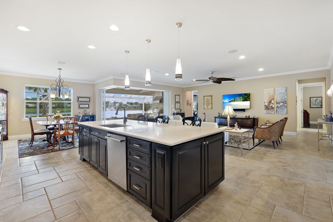 10574 Tidewater Key Blvd, Estero, FL 33928