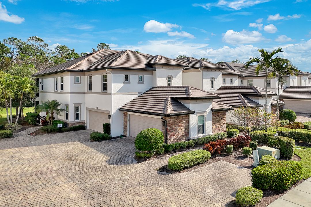 9516 Ironstone Terrace #101, Naples, FL 34120