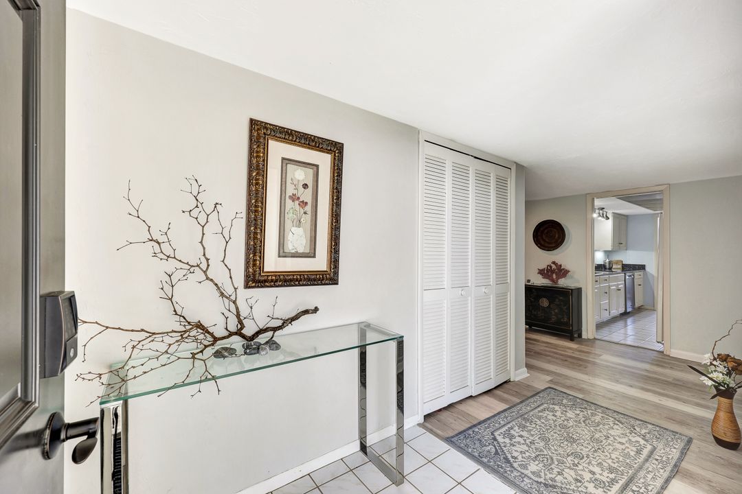 11 Bluebill Ave #1005, Naples, FL 34108