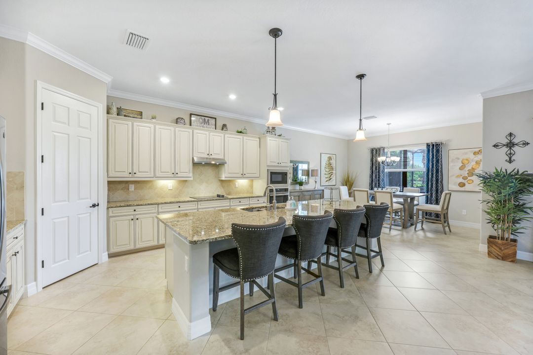 28087 Kerry Ct, Bonita Springs, FL 34135