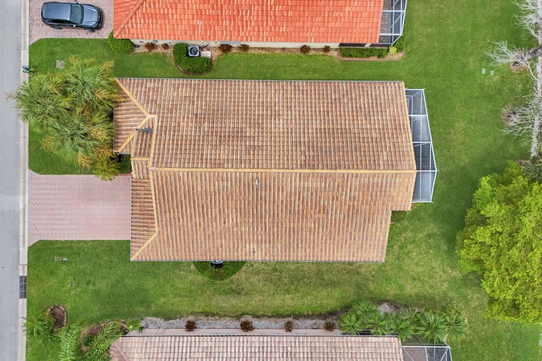 9337 Sun River Way, Estero, FL 33928