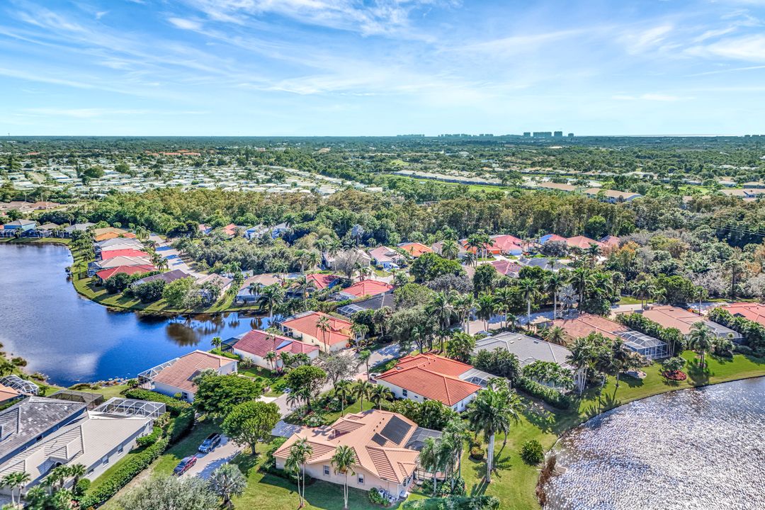 9471 Cedar Creek Dr, Bonita Springs, FL 34135