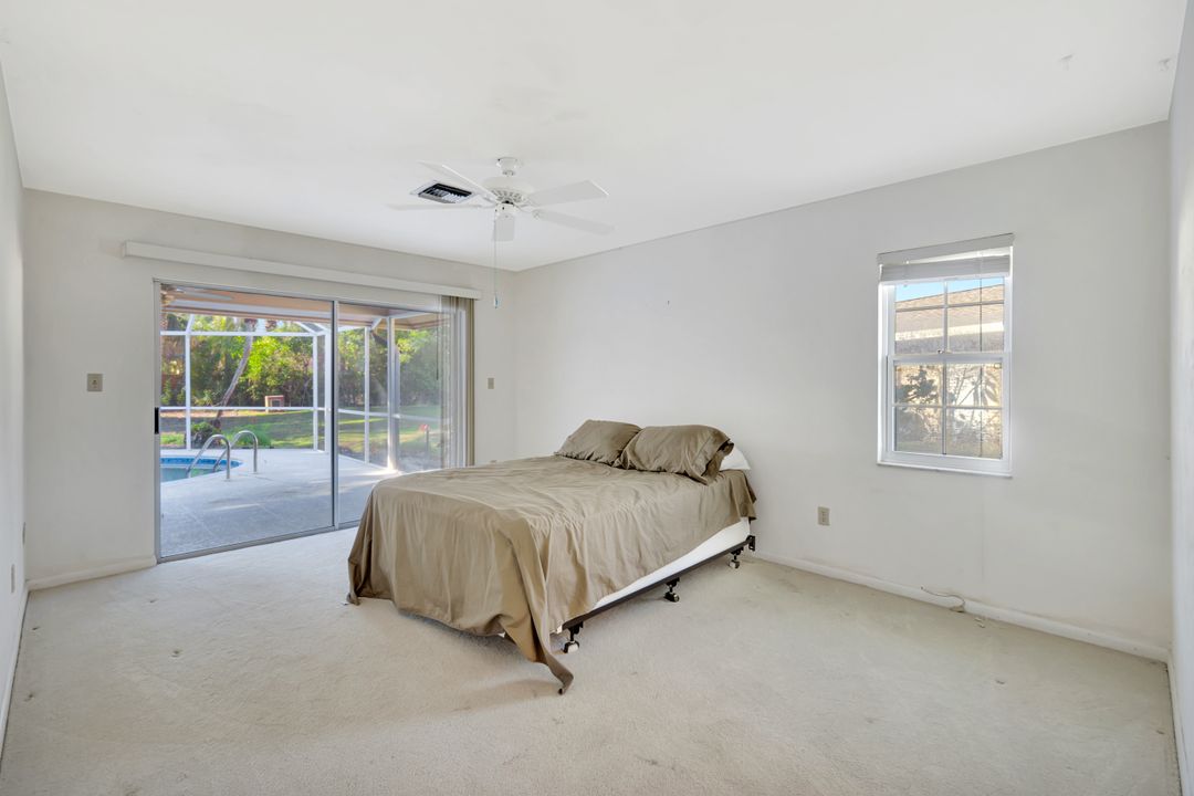 307 Country Club Dr, Naples, FL 34110