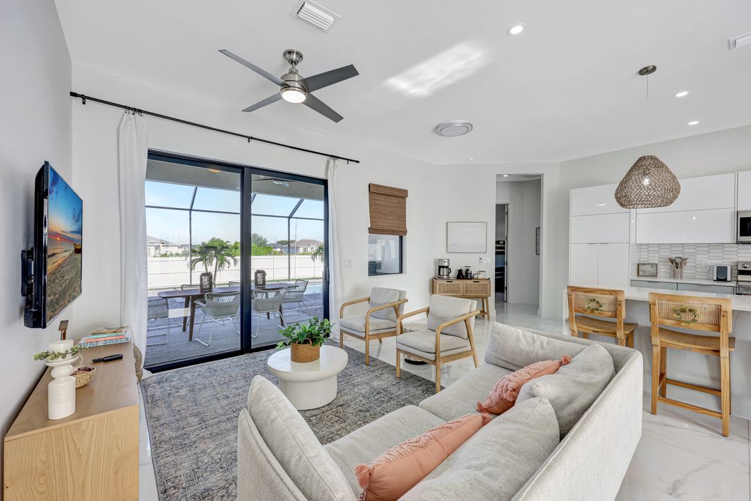 3034 NW Juanita Pl, Cape Coral, FL 33993
