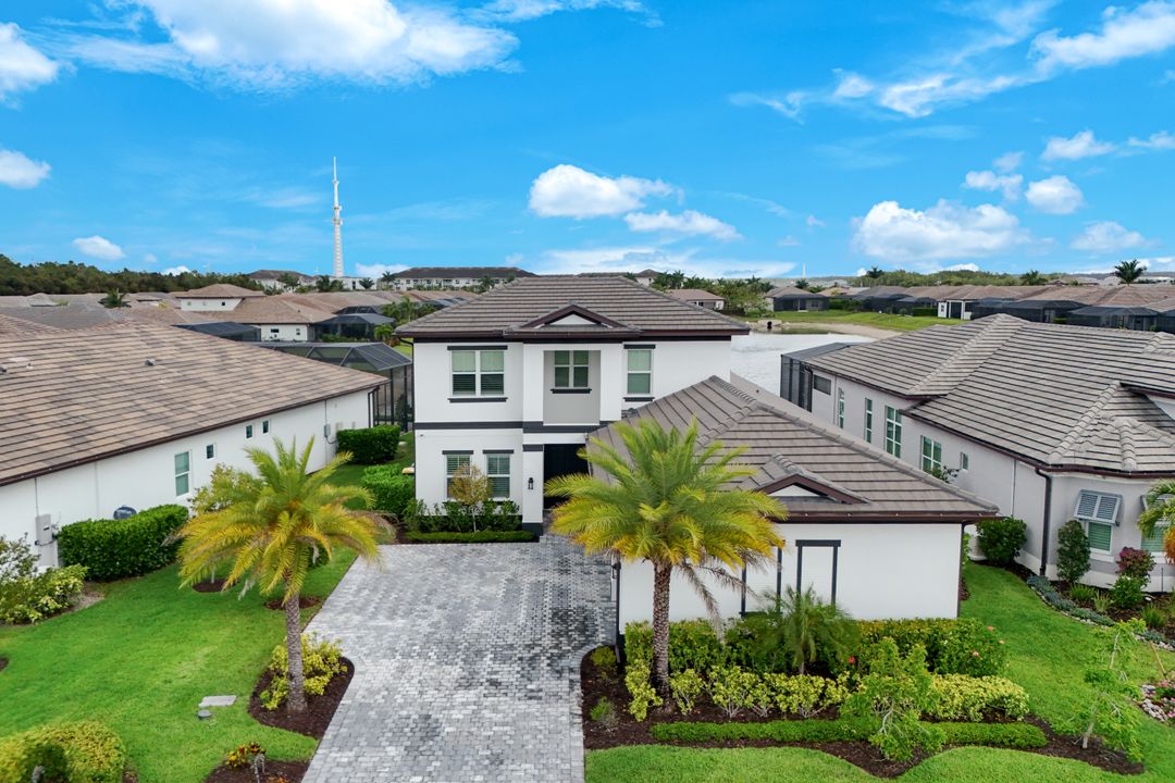 3697 Sapphire Cv Cir, Naples, FL 34114