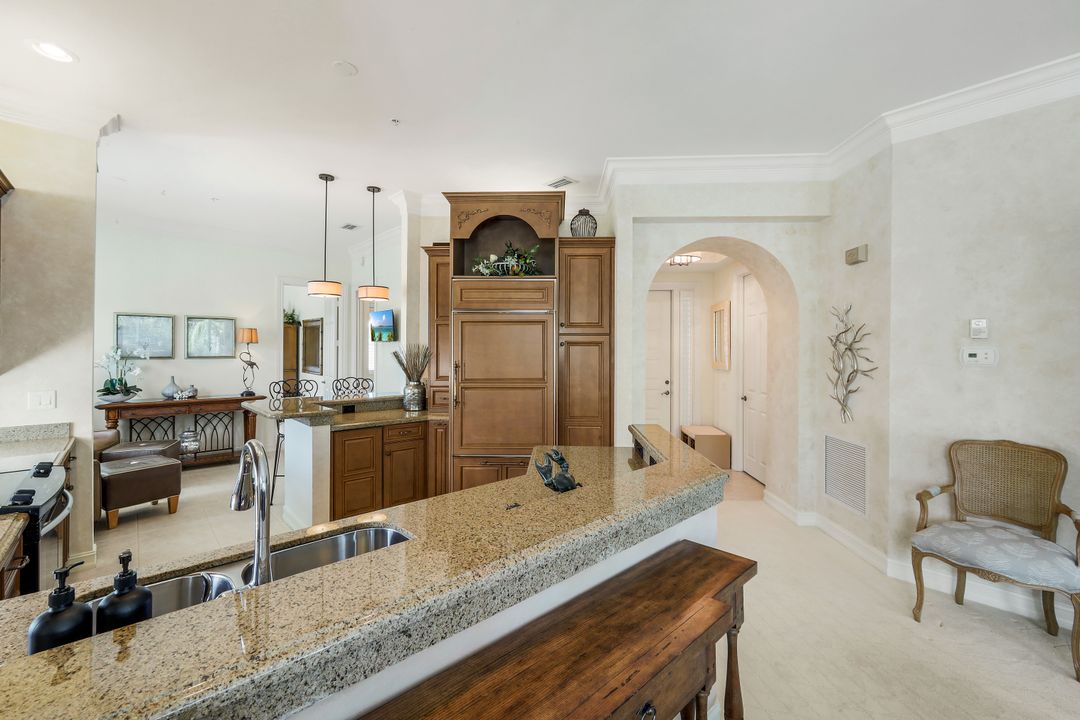 775 Bentwater Cir #204, Naples, FL 34108