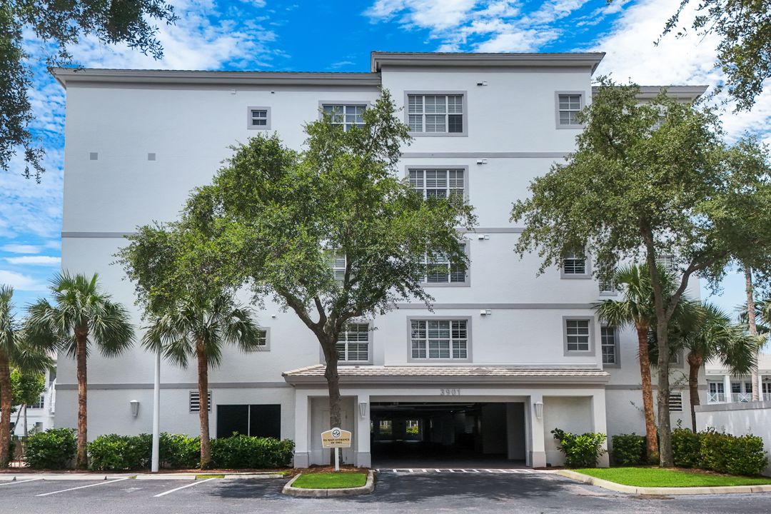 3901 Kens Way #3306, Bonita Springs, FL 34134