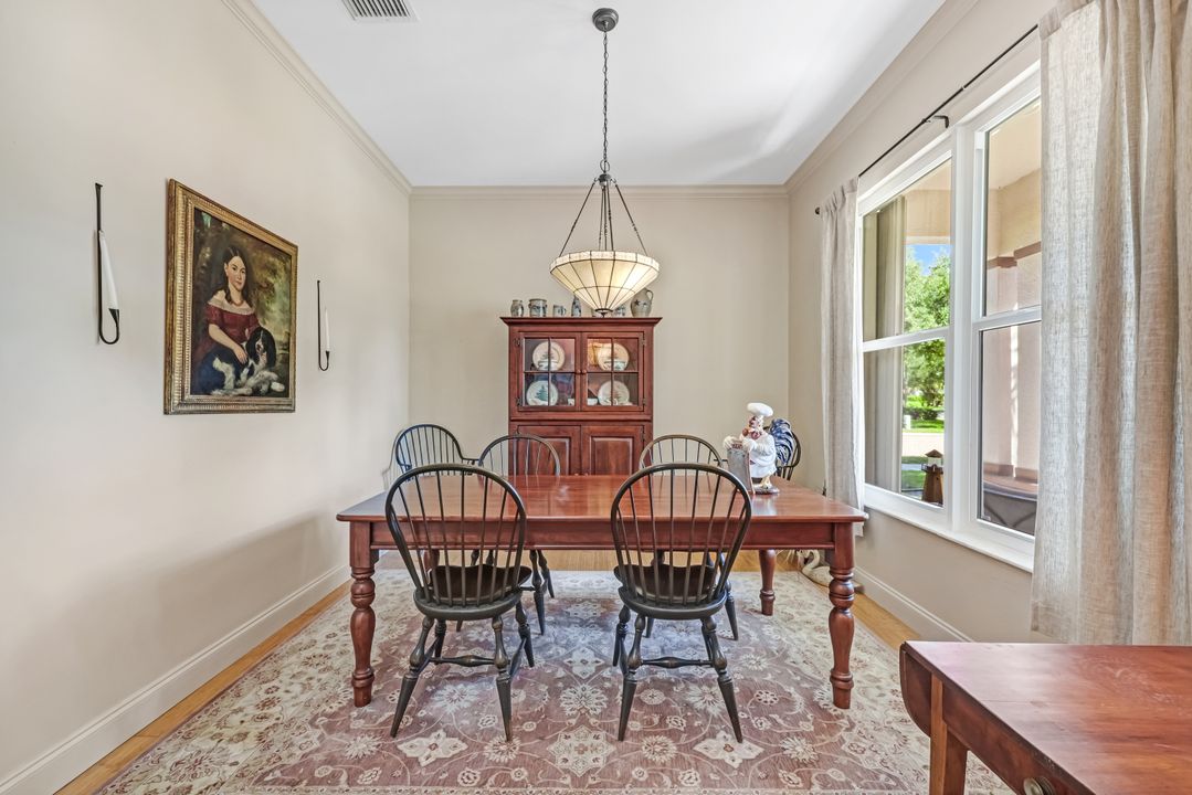 8241 Laurel Lakes Blvd, Naples, FL 34119