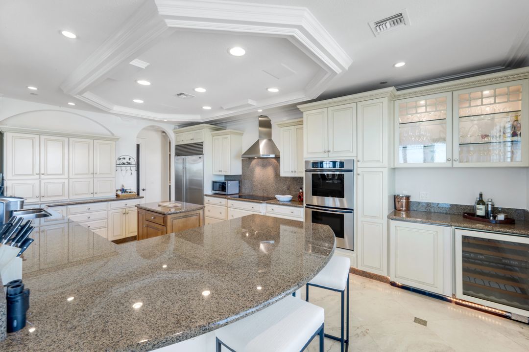 160 Palm St #PH 5, Marco Island, FL 34145