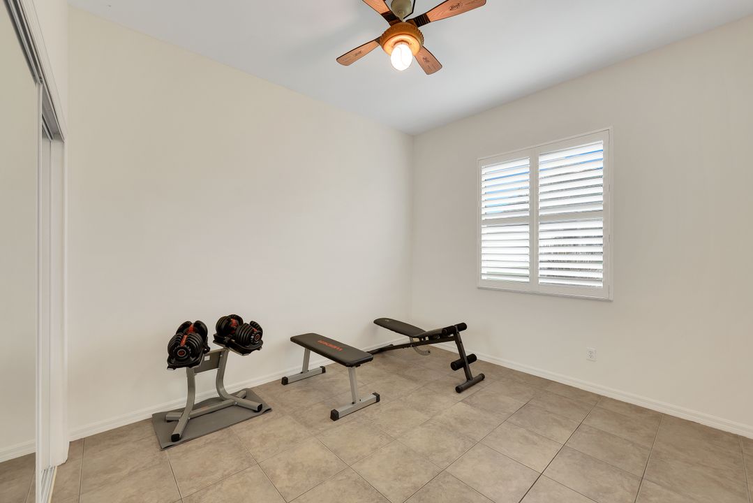 3201 Brookeview Ct, Naples, FL 34120