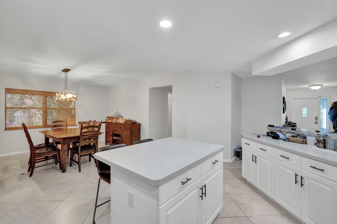 9032 Irving Rd, Fort Myers, FL 33967