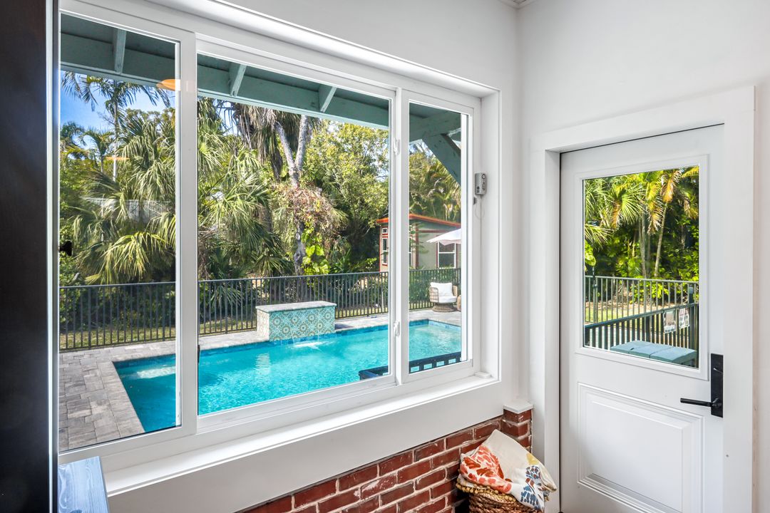 1473 Barcelona Ave, Fort Myers, FL 33901