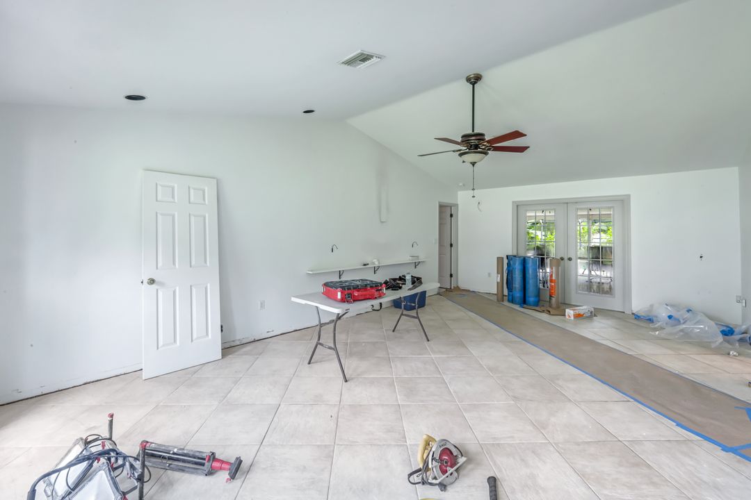17451 Oak Creek Rd, Alva, FL 33920