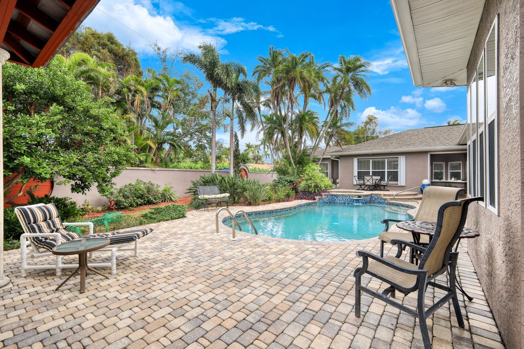 729 Dean Way, Fort Myers, FL 33919