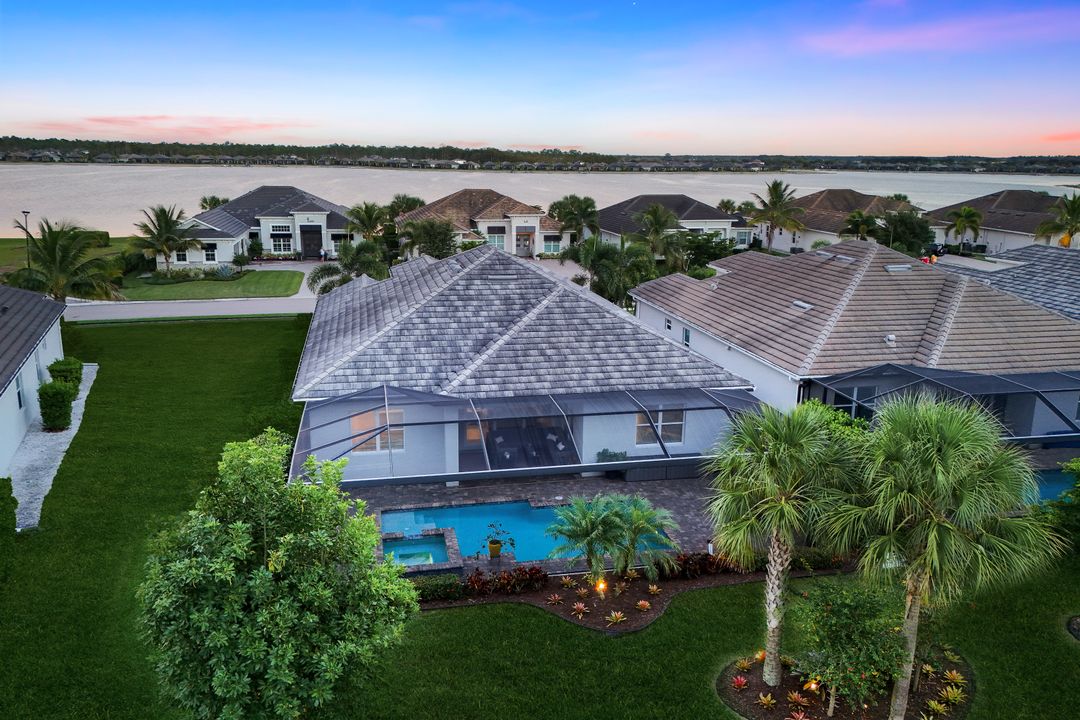 14841 Blue Bay Cir, Miromar Lakes, FL 33913