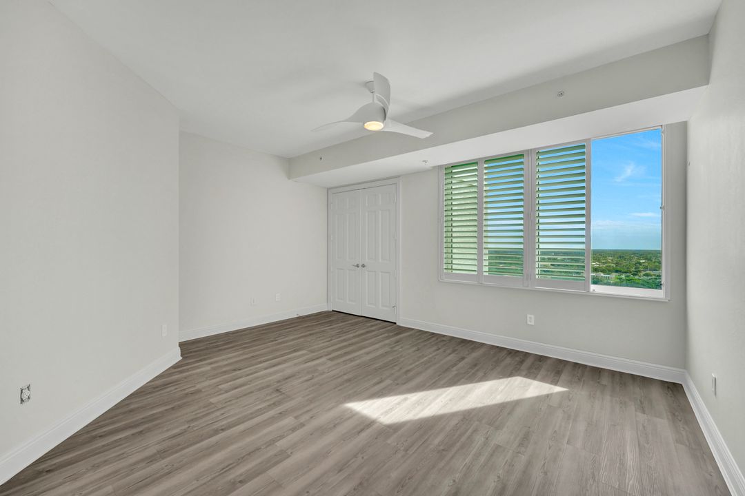 275 Indies Way #1703, Naples, FL 34110