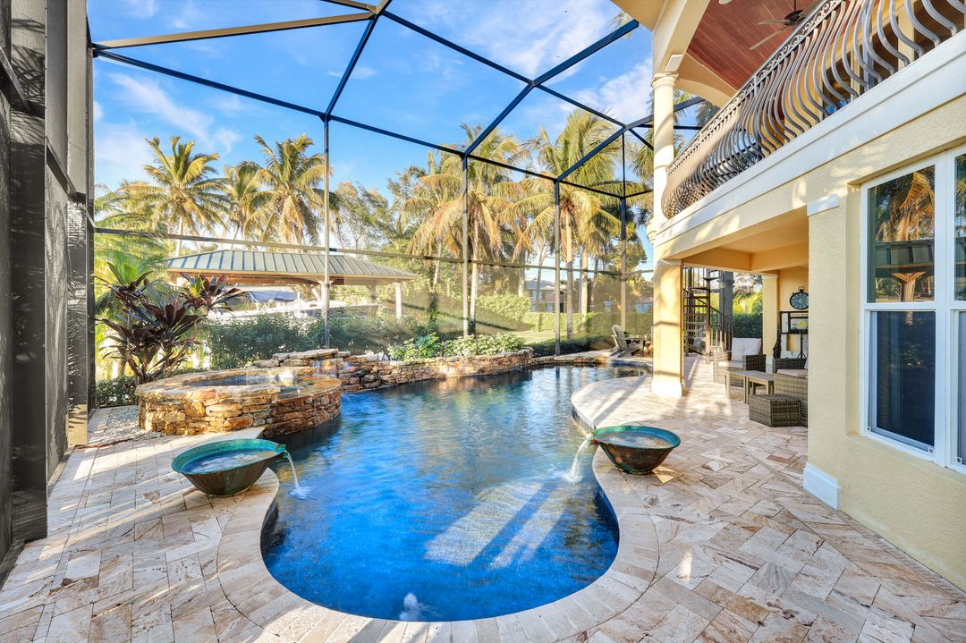 4806 Regal Dr, Bonita Springs, FL 34134