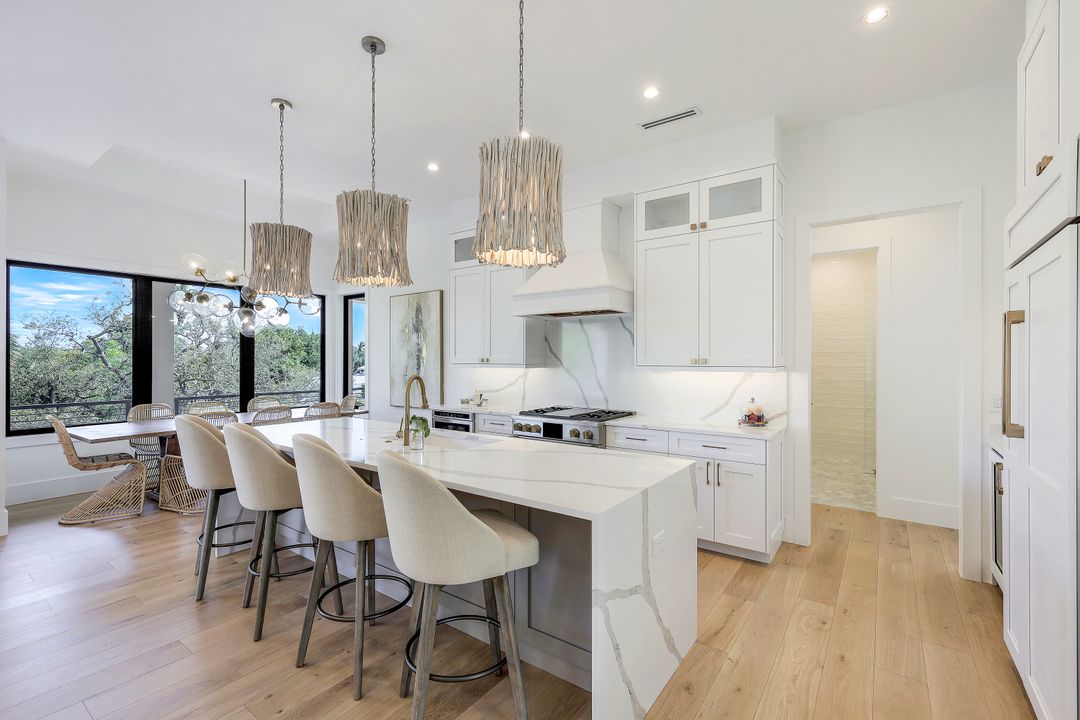 4470 Tarpon Ave, Bonita Springs, FL 34134